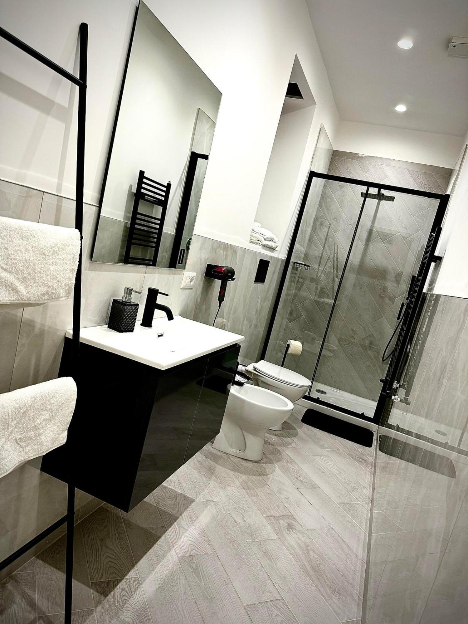 Parthenophouse Apartment เนเปิลส์ ภายนอก รูปภาพ
