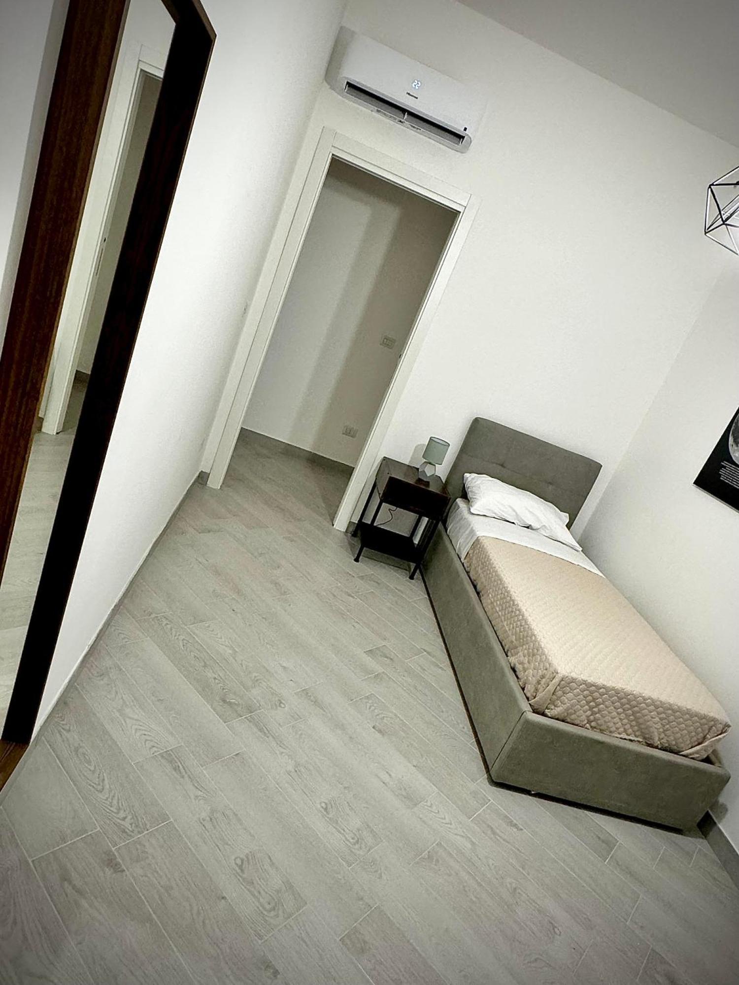 Parthenophouse Apartment เนเปิลส์ ภายนอก รูปภาพ